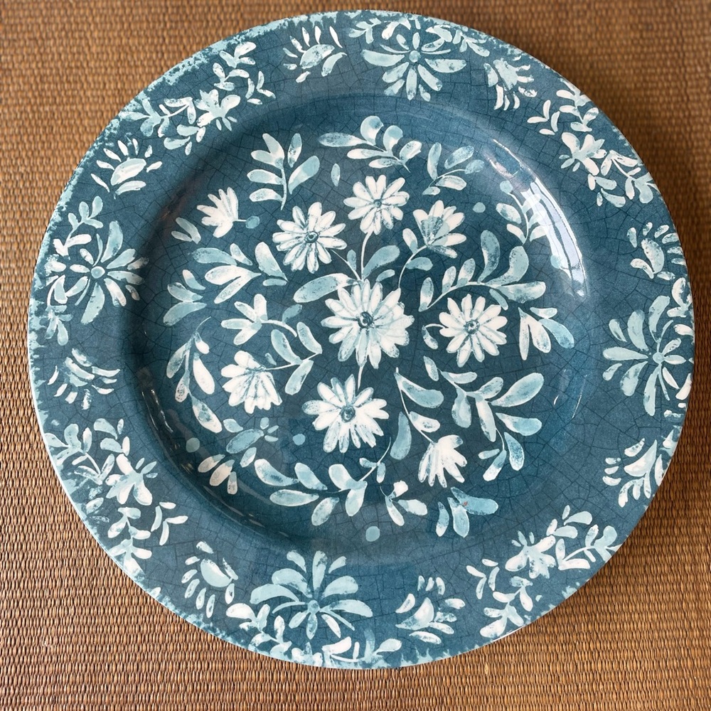 Shabby Chic blue floral melamine dinner plates set of 4 nwt